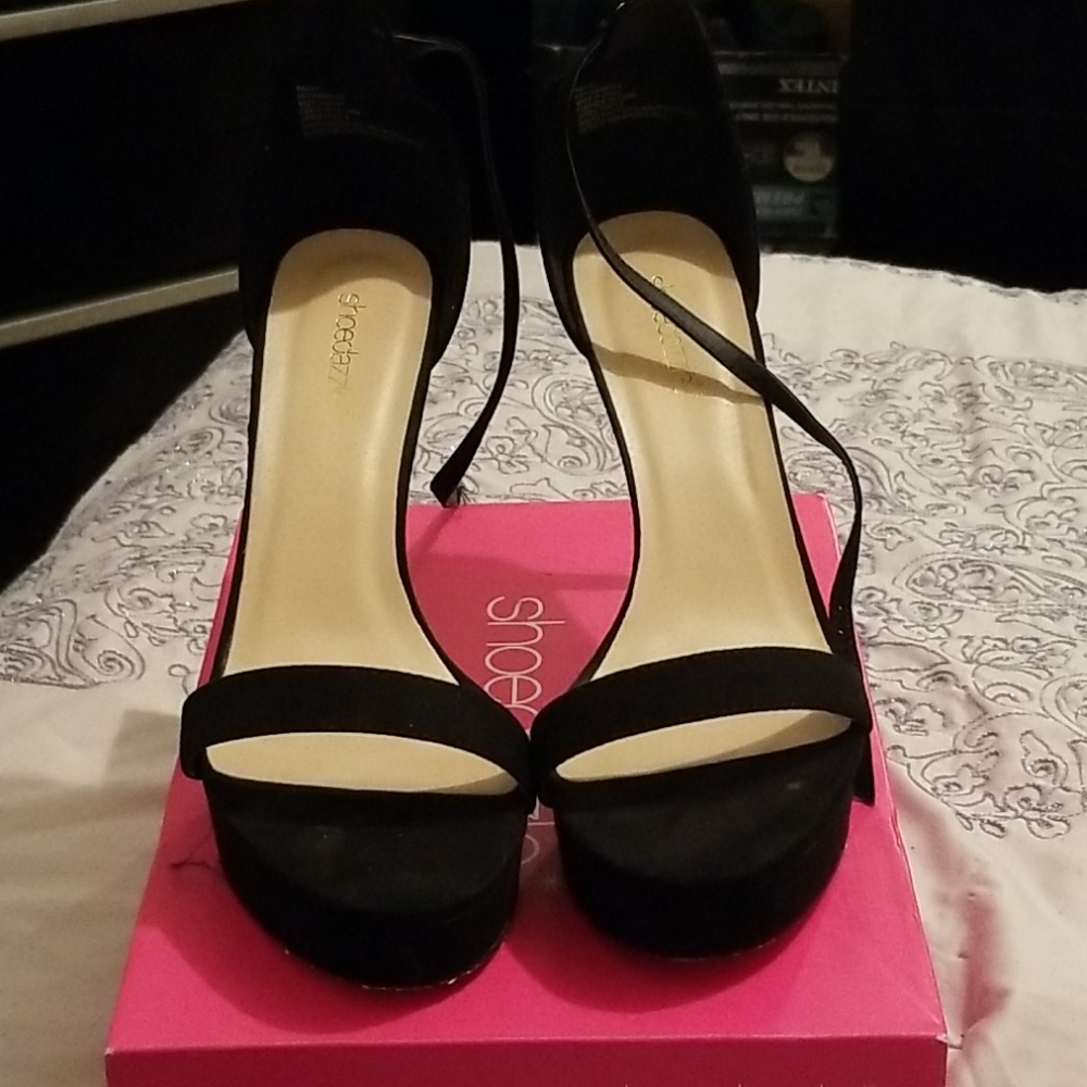 Black Sandals